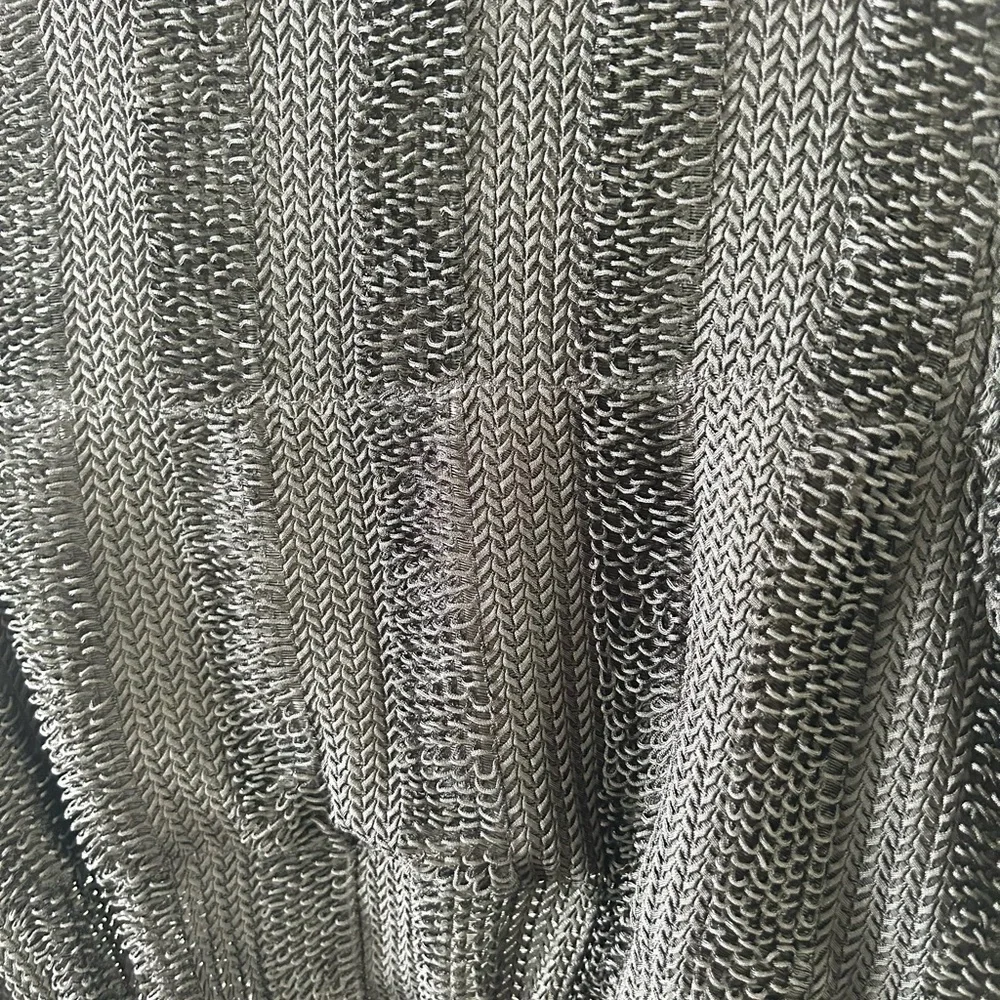 Zara cropped textured top size medium